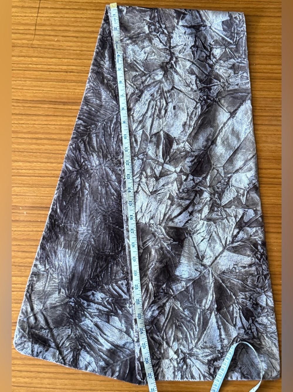 Crushed Velvet Scarf in Charcoal Gray